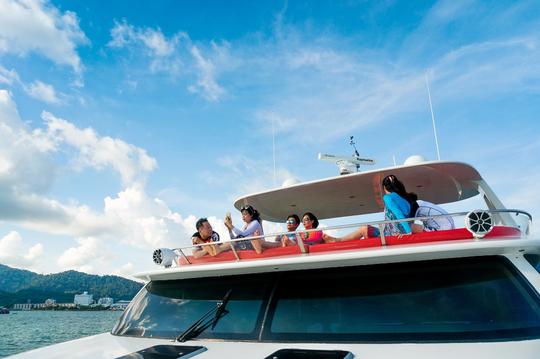 Luxury Daydream Noon Cruise in Langkawi Image