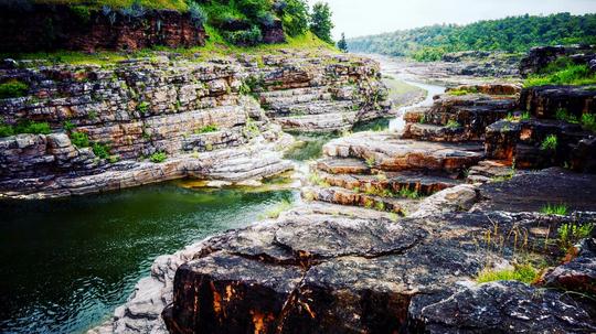 Chidiya Bhadak Waterfall Trek Image