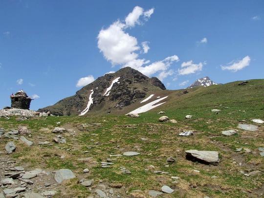 Jalsu Pass Trek Image