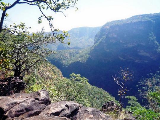 Apsara Vihar Trek Pachmarhi Image