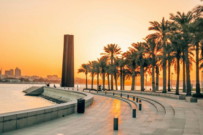 7 Sculpture By Richard Serra