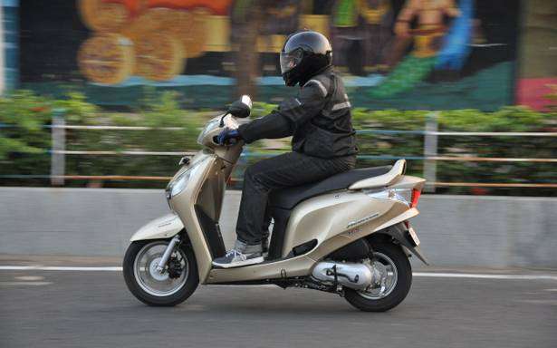 Rent a Scooty in Lucknow Image