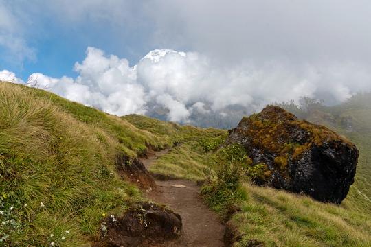 Mardi Himal Trek Image