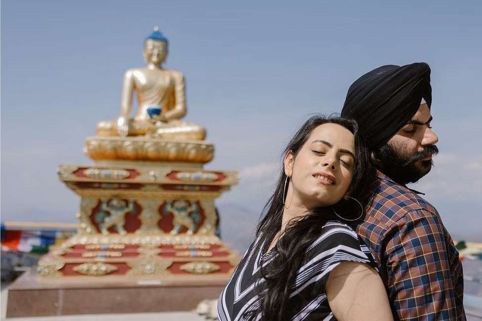 Seal your memories forever with a beautiful couple portrait