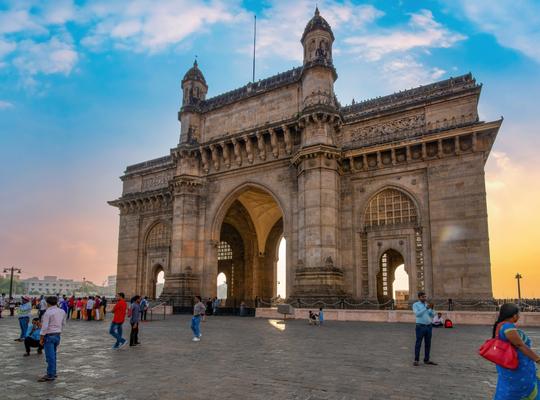 Mumbai Darshan in a Premium Bus Tour Image