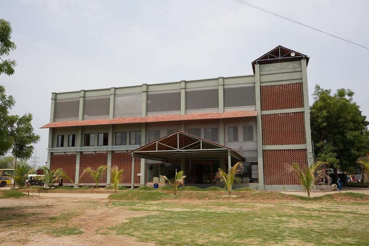 Mahi Watergate Resort Image