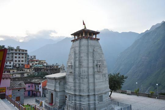 Badrinath Yatra Package Image