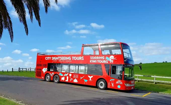 Auckland Hopon Hopoff Explorer Bus Book
