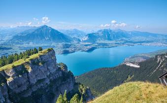 Ovboxgyjgw8q4l5bu8wzblz9j8vd 1585305146 lake thun