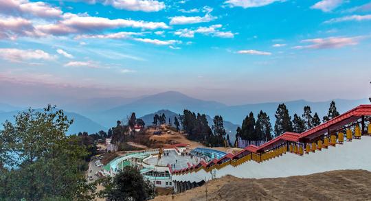 Pelling Skywalk Image
