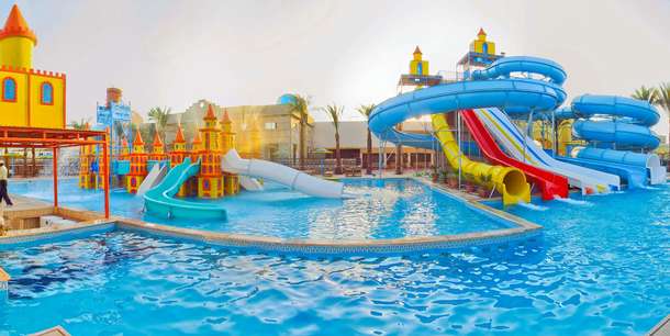 Spend an amazing day with your family at the Crescent Water Park