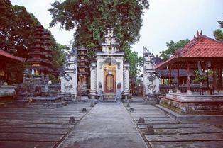 Ozw15nyjpw98nffv6mbi0im5yhsy 1498816357 pura puncak mundi nusa penida 1 1024x683