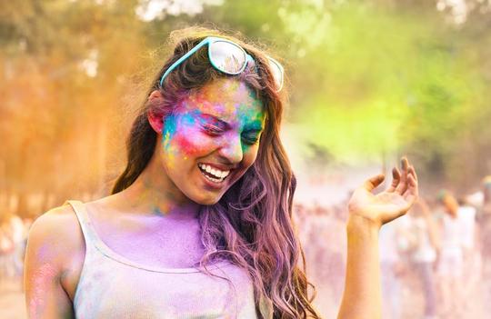 Lakefront Holi Party in Pune Image