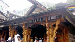 P2wzo93fq4rmqj7hsiuna23iakem 1523597925 vashisht temple near manali