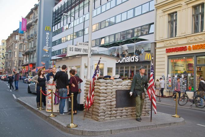 Checkpoint Charlie Museum