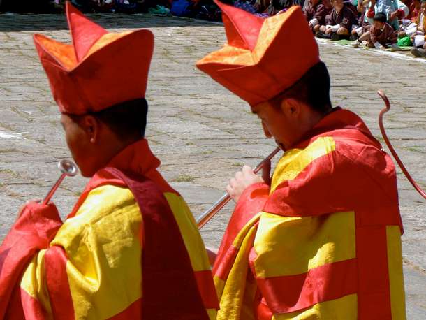 Journey To The Land Of Peaceful Dragon