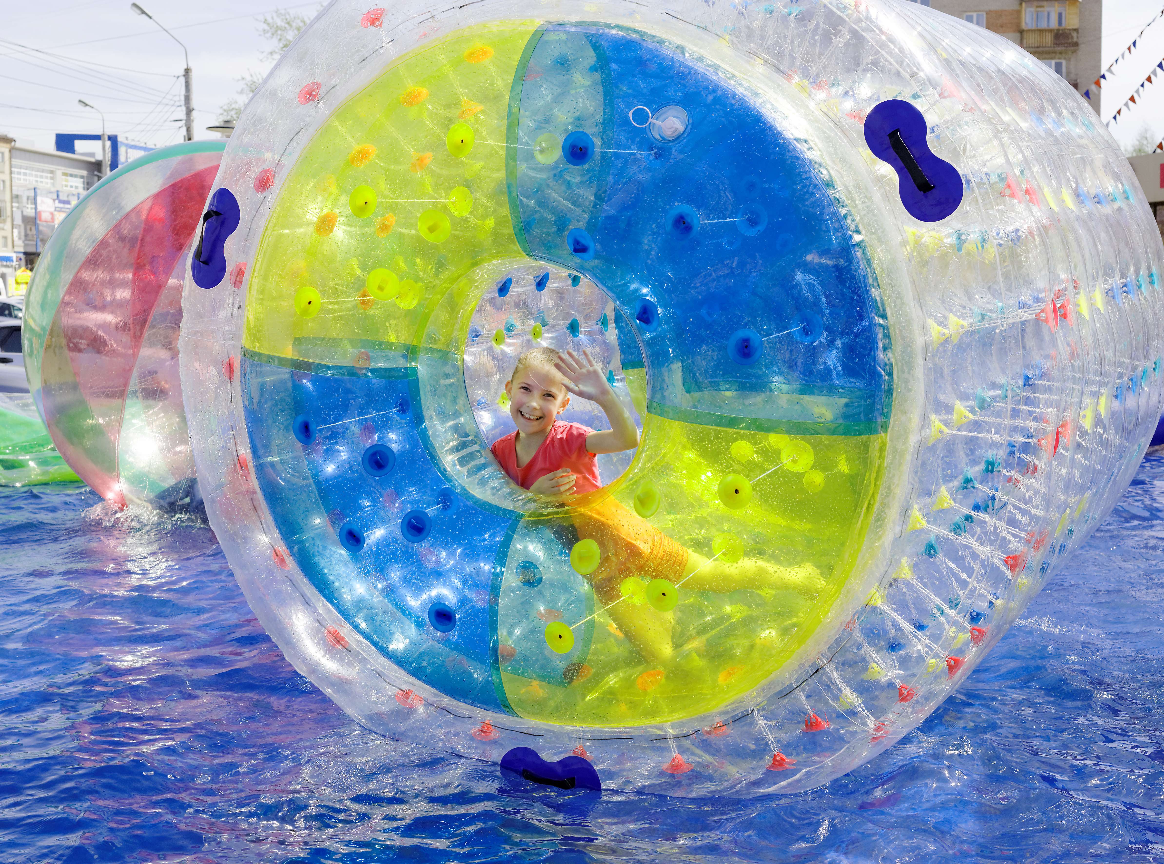 Roll, bounce, and float across Barnala’s lake on a Aqua Roller