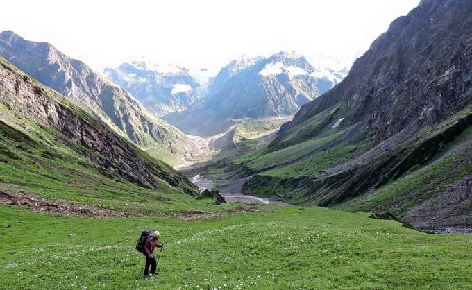 Embark on the Patalsu Trek, an easy-to-moderate adventure perfect for beginners