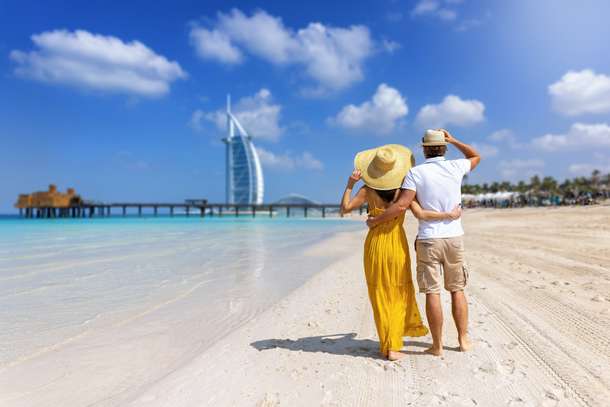 Couple at Kite Beach Dubai