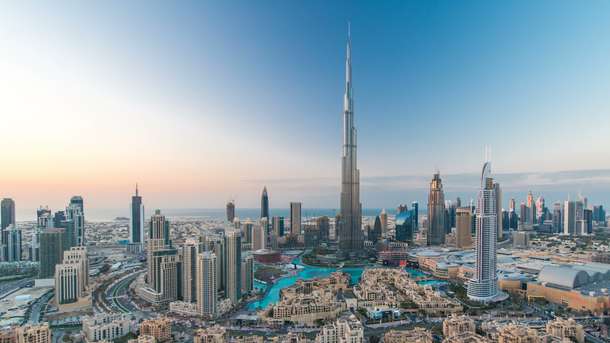 Visit Burj Khalifa, the tallest sky scrapper in the world
