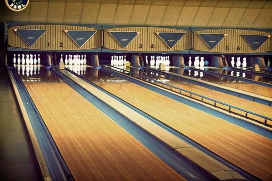 Bowling In Bangalore Image