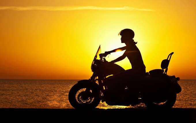 Explore Goa by renting a bike