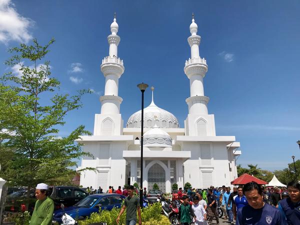 Masjid Tanah