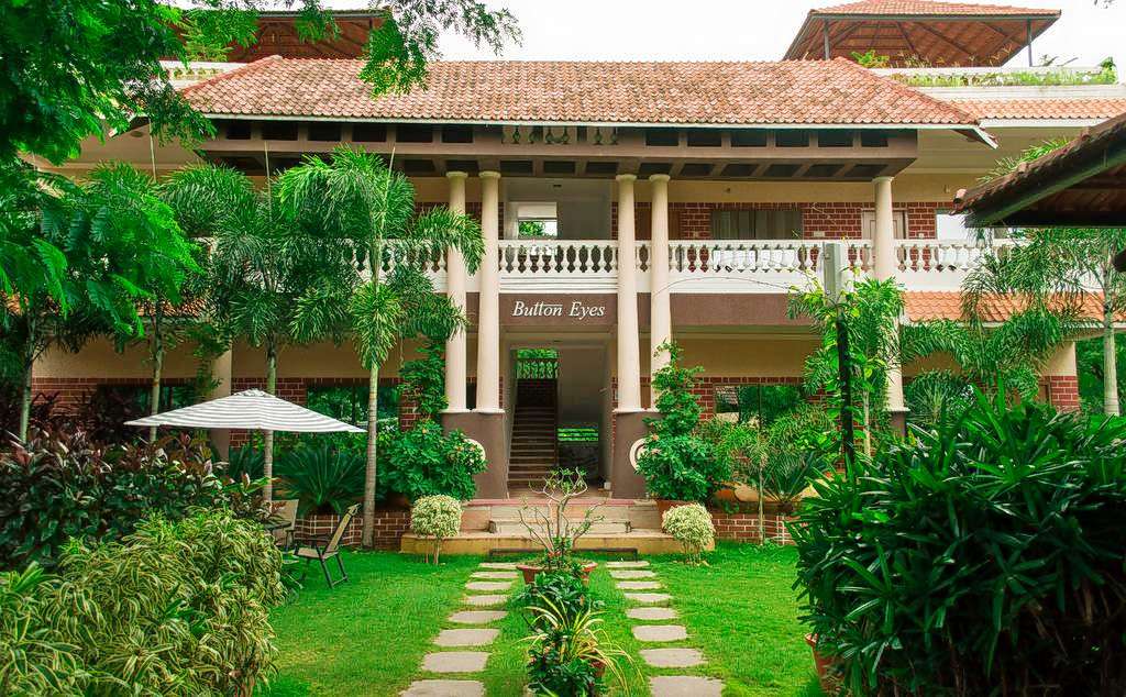 Button Eyes Resort Hyderabad Day Out