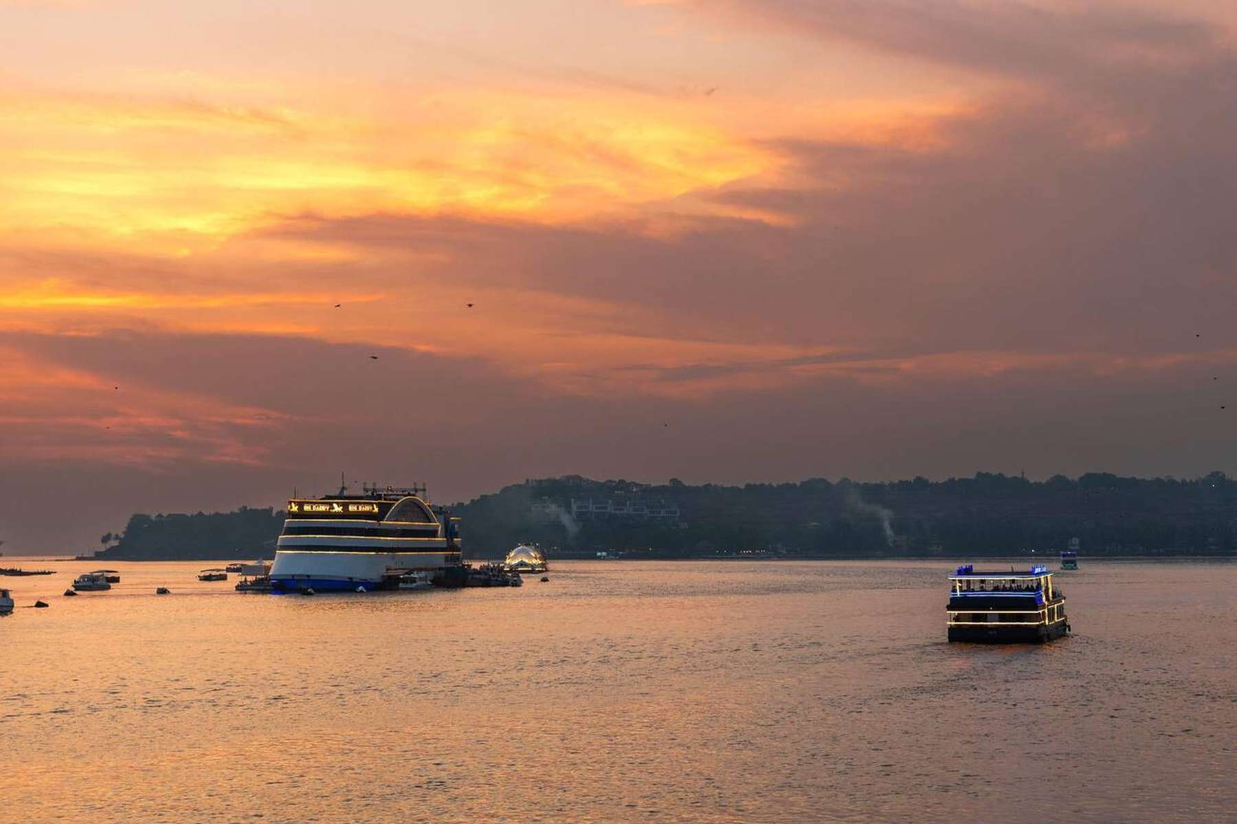 Mandovi River Cruise Image