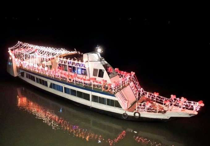 Candle Light Dinner on a Cruise in Guwahati