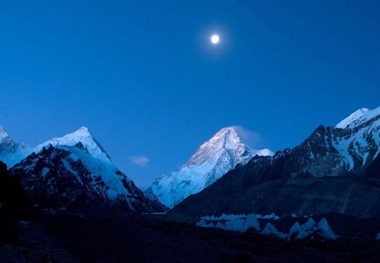 Moon Peak Trek Image