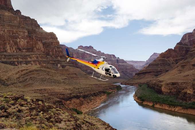 Take a tour to Grand Canyon from Las Vegas in a helicopter