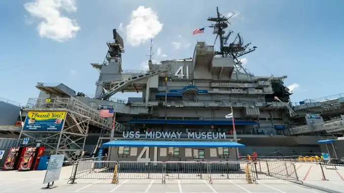 Welcome to the longest-aircraft carrier of the 20th century