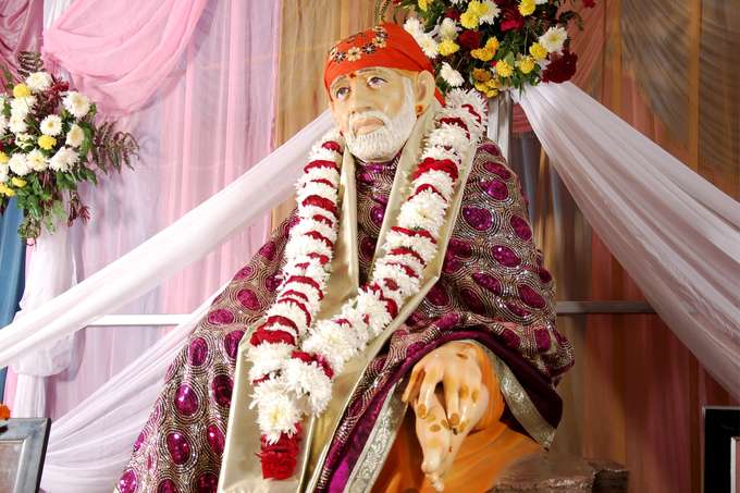 Embark on a serene spiritual day tour to Shirdi from Nashik