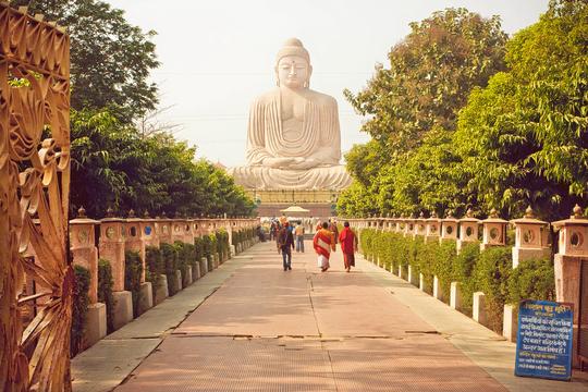 Kasi Gaya Tour Package From Chennai By Train Image