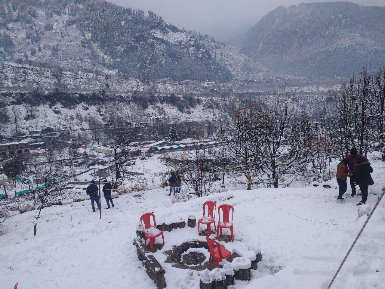 Riverside Camping Rafting and Paragliding Image