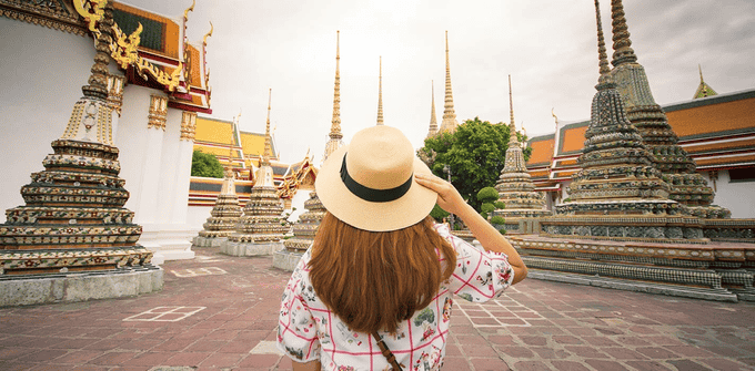 Explore the famous temple during your Bangkok, Pattaya, Phuket & Krabi tour package from Kolkata