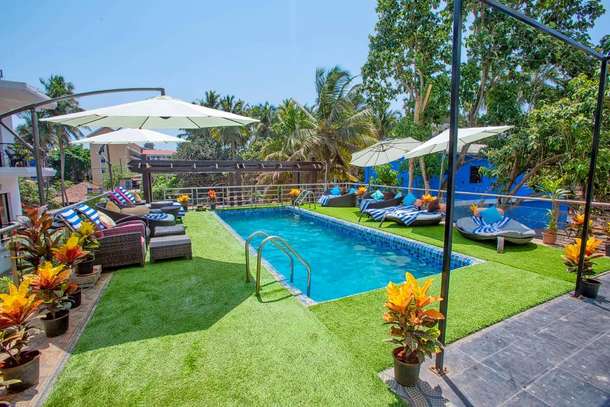 R6a8hcwxes428s41suv2j5cw1h04 1600160137 agg panjim goa 24 hours taxi services 3w0ovyzgng