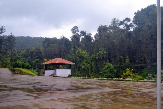 River Cross Estate Homestay, Chikmagalur Image