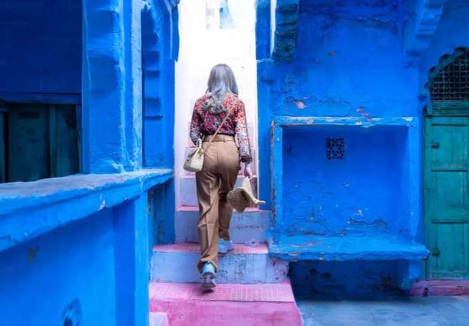 Immerse in Jodhpur’s charm on a guided 2-hour walk