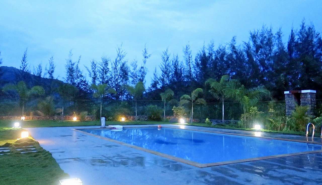 SR Jungle Resort  Image