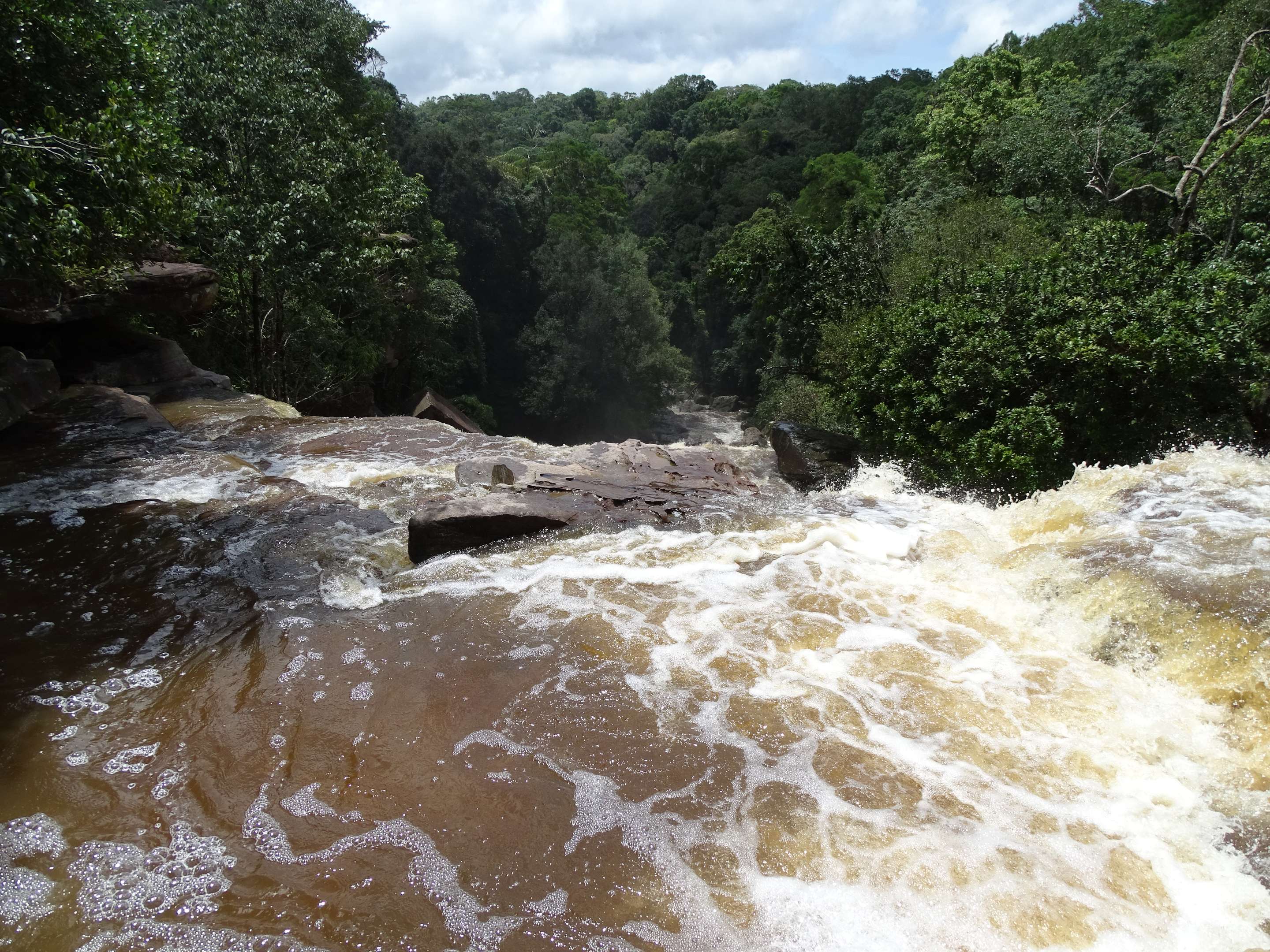 Popokvil Waterfall Overview