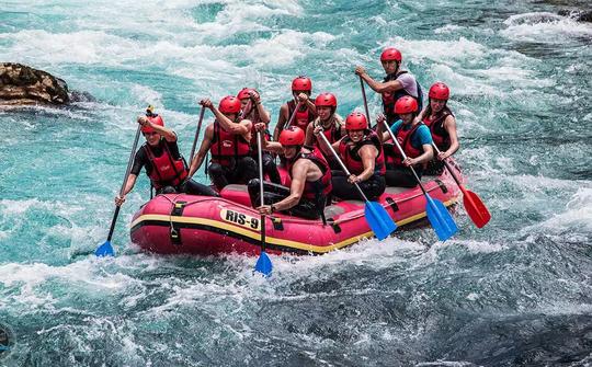 Rafting At River Betwa In Orchha Image