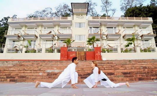 Yog Niketan by Sanskriti Image