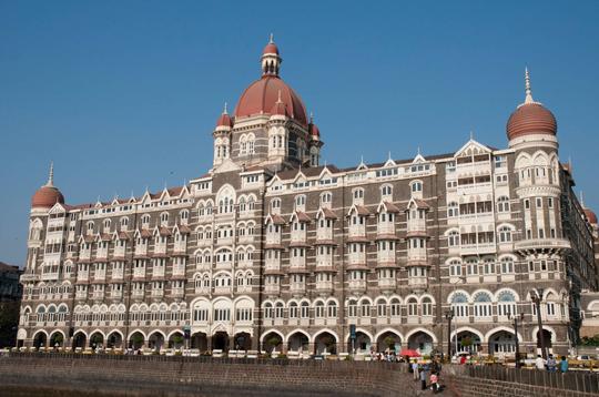 Mumbai Sightseeing Trip From Pune Image