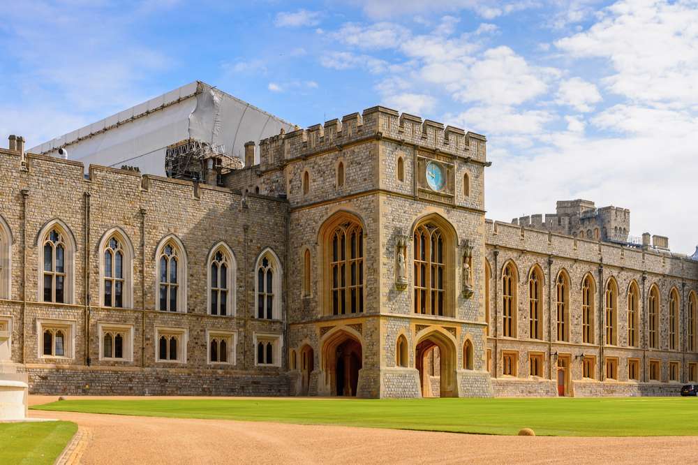 Windsor, Stonehenge and Oxford Tour from London Image