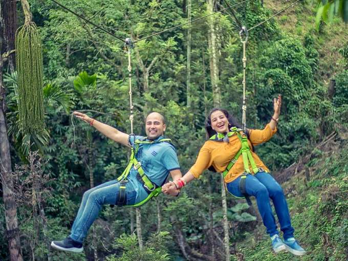 Visit Wonder Valley in Munnar and enjoy different rides.