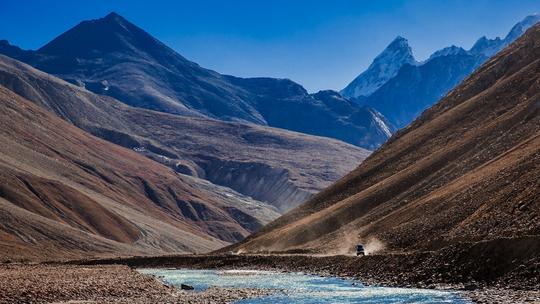 Explore Spiti with Friends | FREE Dhankar Lake Excursion Image