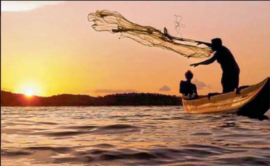 Fishing In Mumbai Image