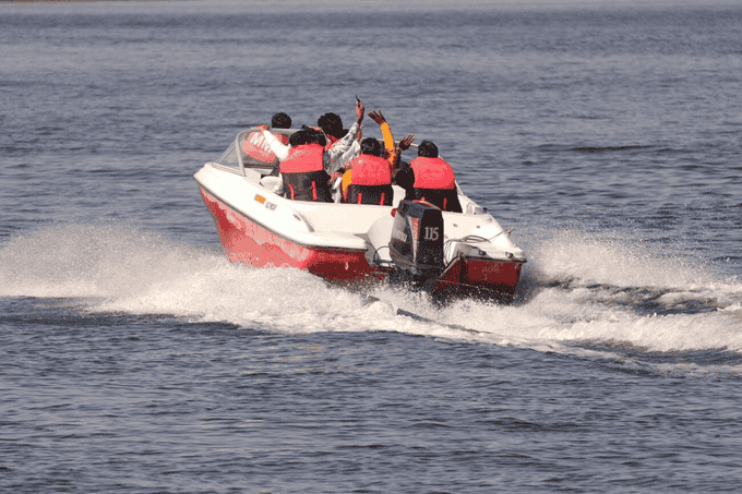Experience the perfect blend of thrill and scenic beauty with an unforgettable speedboat ride